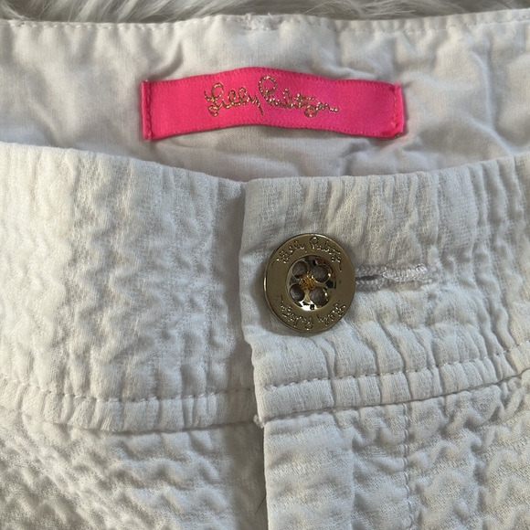Lilly Pulitzer shorts 6 - Picture 2 of 5